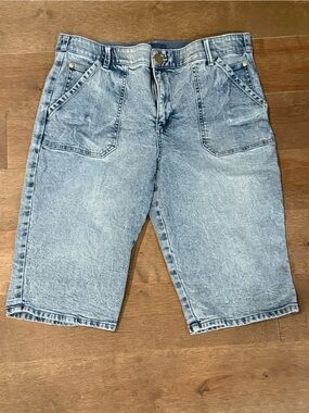 Democracy Size 14 Jorts Long Bermuda Denim Shorts Light Wash Wide Leg Utility